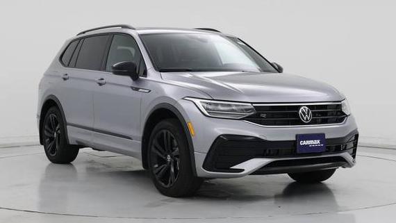 VOLKSWAGEN TIGUAN 4MOTION 2024 3VV8B7AX2RM134375 image